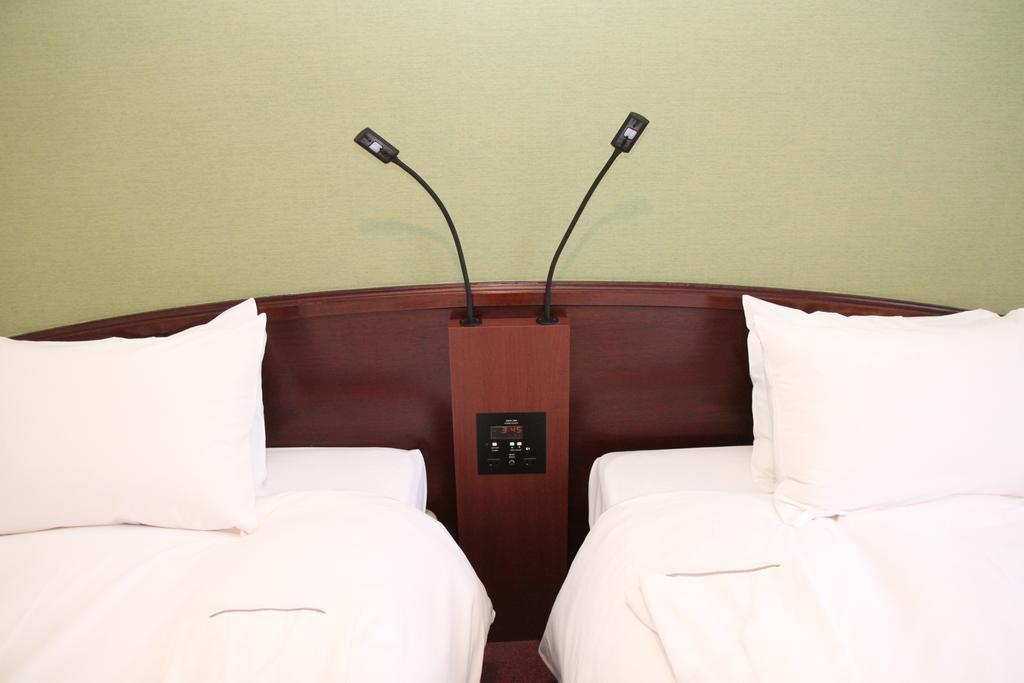 The B Kyoto Sanjo Hotel Exterior photo